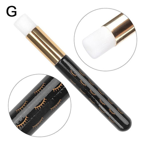 Eyelash Brush